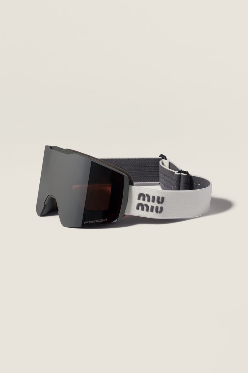 ミュウミュウからオークリーとの初コラボプロダクトが発売 MIU MIU by OAKLEY release info