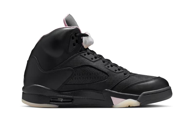 PSG x エアジョーダン 5 “オフノワール アンド アンスラサイト” の発売情報が解禁 PSG x Air Jordan 5 Off Noir and Anthracite release info