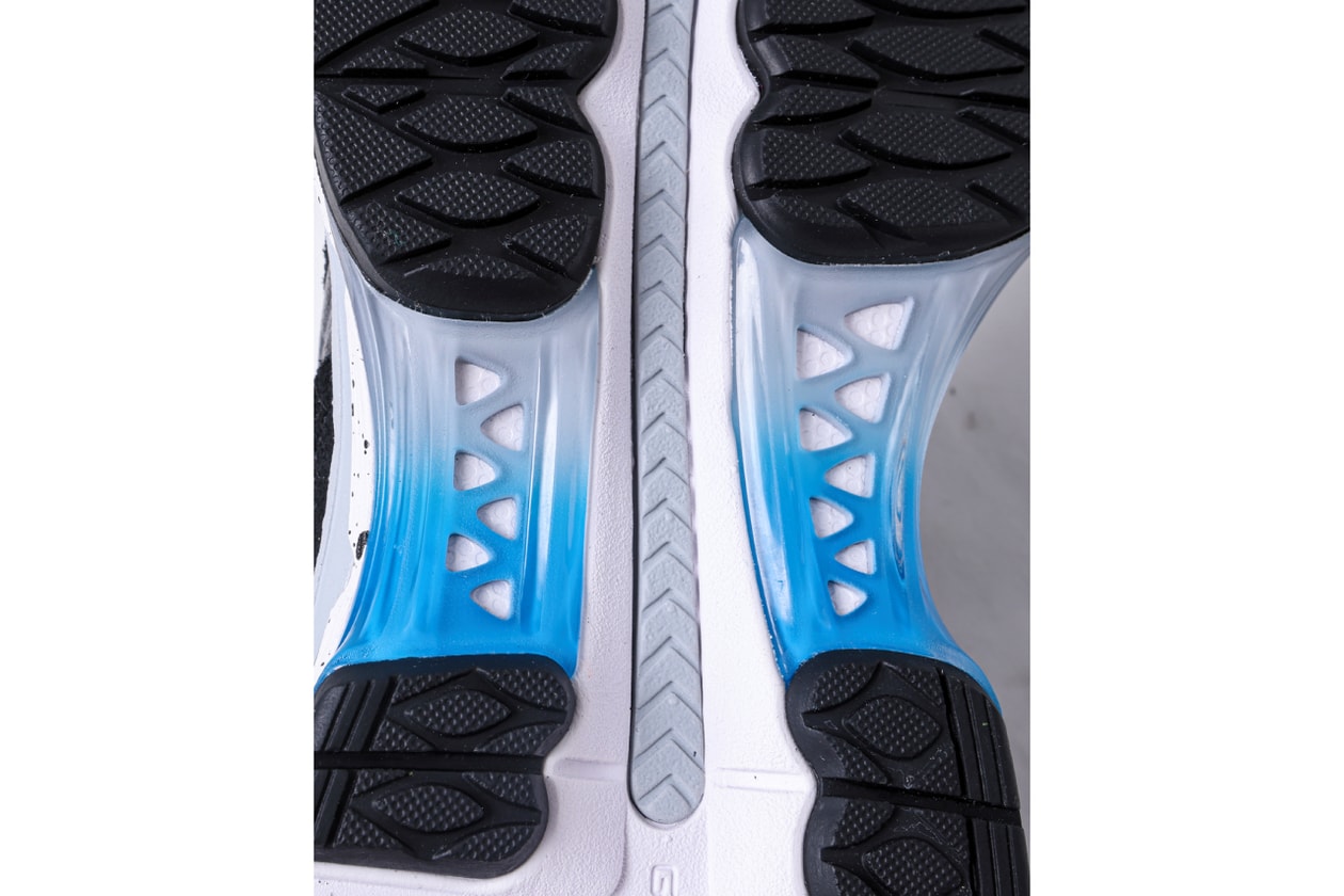 アシックスとリベレイダースの初コラボモデル GEL-KAYANO 12.1がスタンバイ asics liberaiders gel kayano 12 1 release info