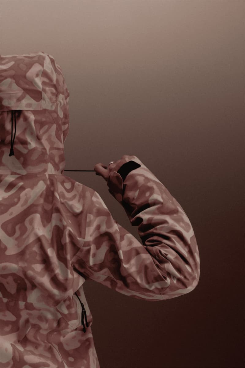 アークテリクス から2025年秋冬 “グロットフラージュ” コレクションが到着 Arc’teryx and Atomic Drop New 2025 Grottoflage Collection, Maverick 105 CTI and Maven 103 CTI skis, Craig Murray and Tonje Kvivik, Grottoflage Maverick 115 CTI