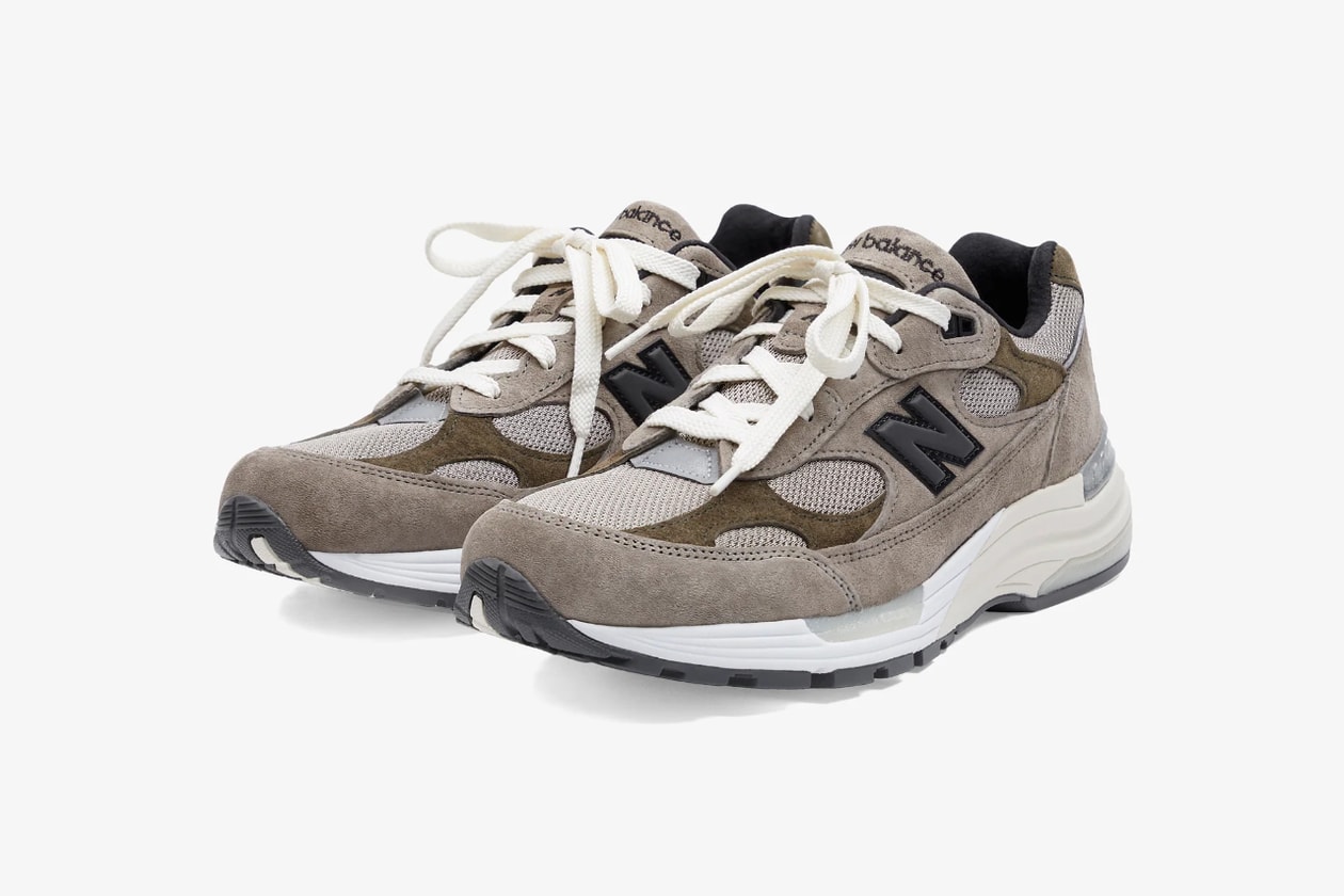 ジョウンド x ニューバランス 990v4 “マッシュルーム” の販売方法が発表 JJJJound New Balance 990v4 - Mushroom release info