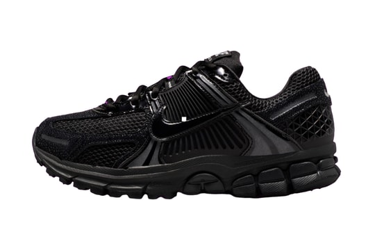 Nike Zoom Vomero 5 からリフレクター素材を搭載した新色 “Black/Metallic Silver” が登場