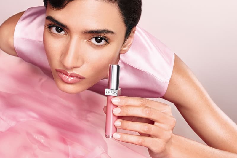 プラダ ビューティーがブランド初のリップグロスを発売 prada beauty new reflection liquid barm gross release info