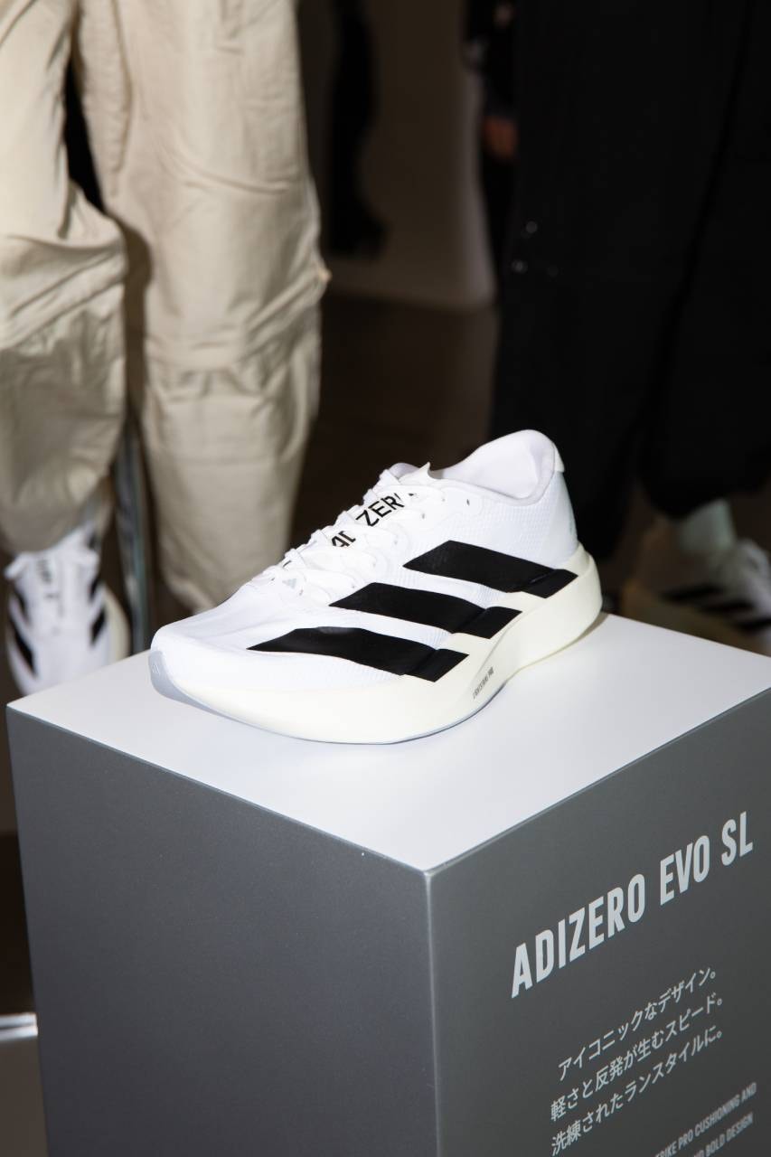 アディダスが3日間のポップアップ「EVO SL BASE」を開催 adidas EVO SL BASE pop up
