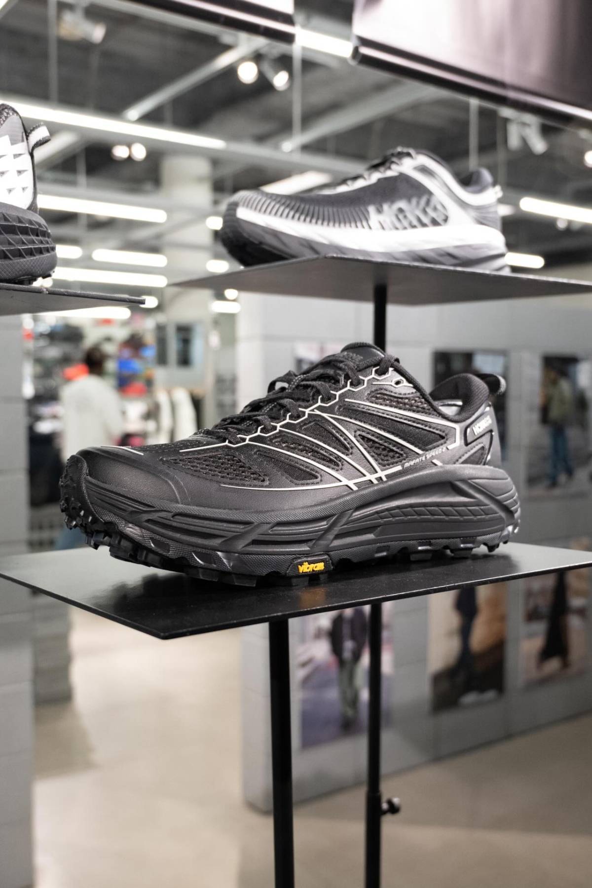 アトモス が ホカ ステルステック コレクションで仕掛ける “ステルス ミッショナリーズ”