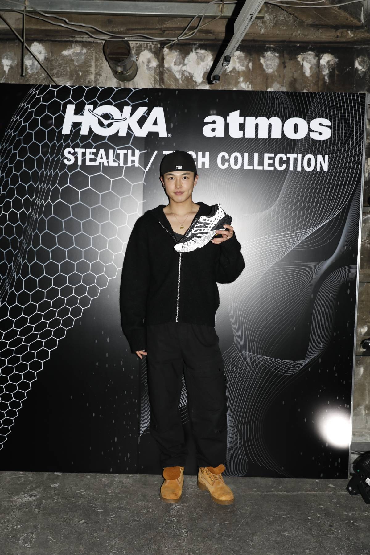 アトモス が ホカ ステルステック コレクションで仕掛ける “ステルス ミッショナリーズ”