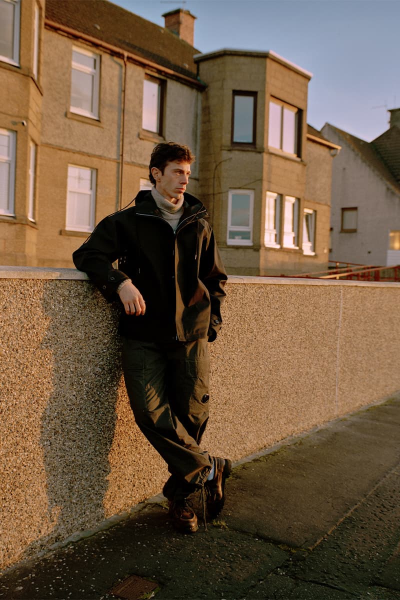 シーピーカンパニーとマッキントッシュによる初コラボレーションが実現 c p company mackintosh collaboration release info