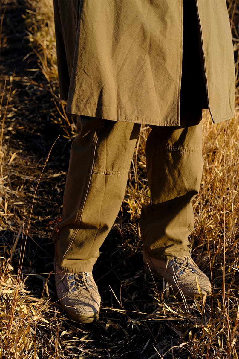 カーキスとノンネイティブによる初コラボレーションが実現 khakis nonnative first collection release info