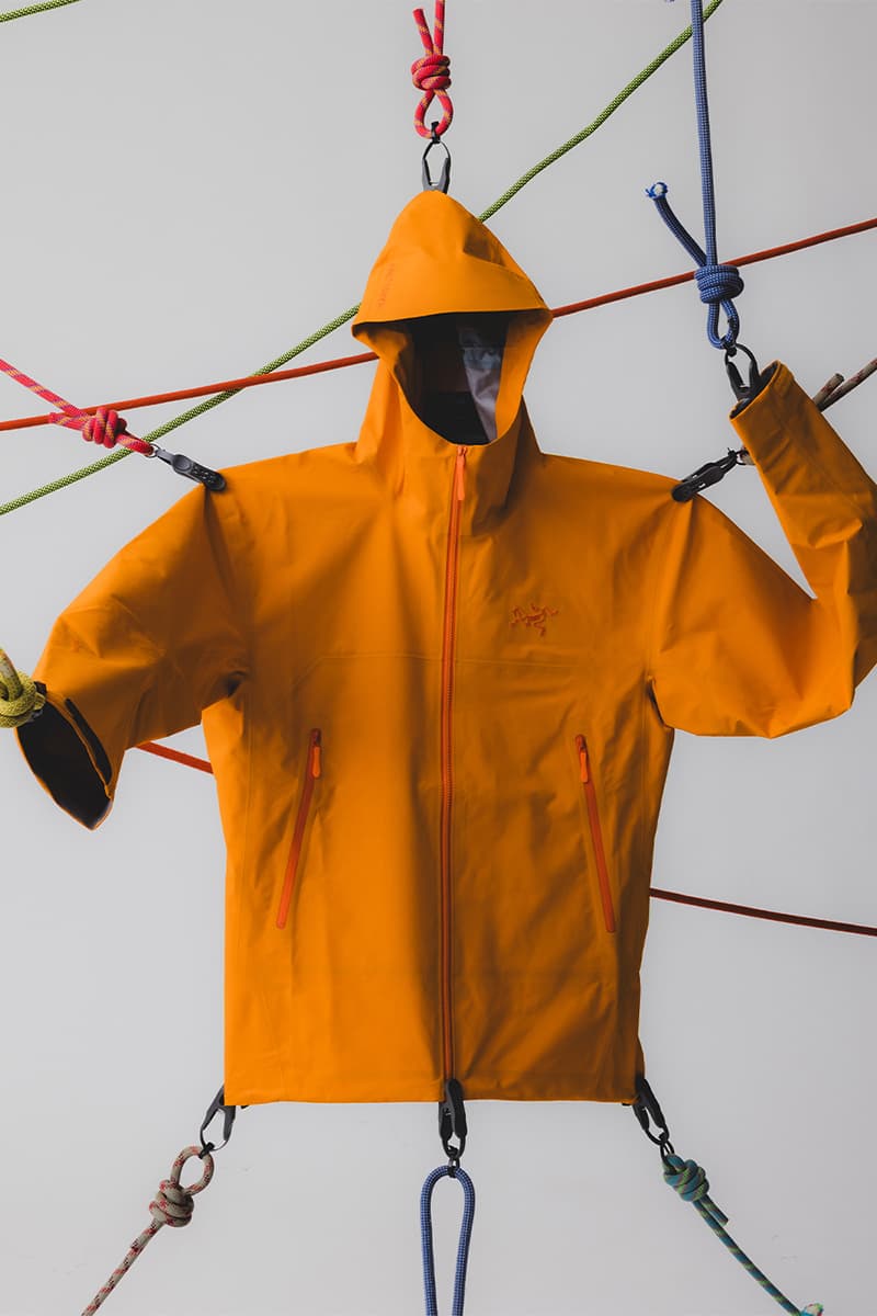 ビームスがアークテリクス Beta Jacketのエクスクルーシブカラーを発売 beams arcteryx beta jacket release info