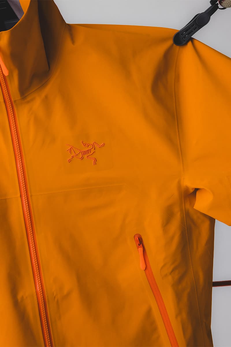 ビームスがアークテリクス Beta Jacketのエクスクルーシブカラーを発売 beams arcteryx beta jacket release info
