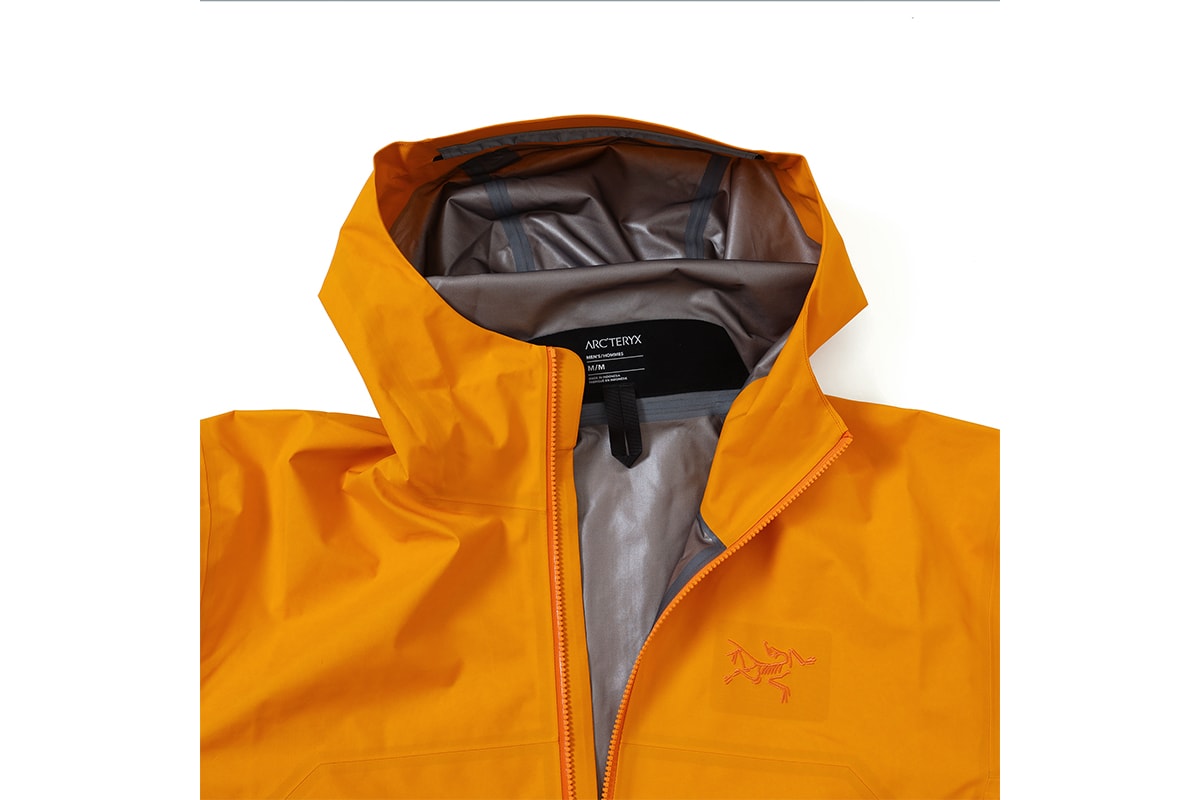 ビームスがアークテリクス Beta Jacketのエクスクルーシブカラーを発売 beams arcteryx beta jacket release info