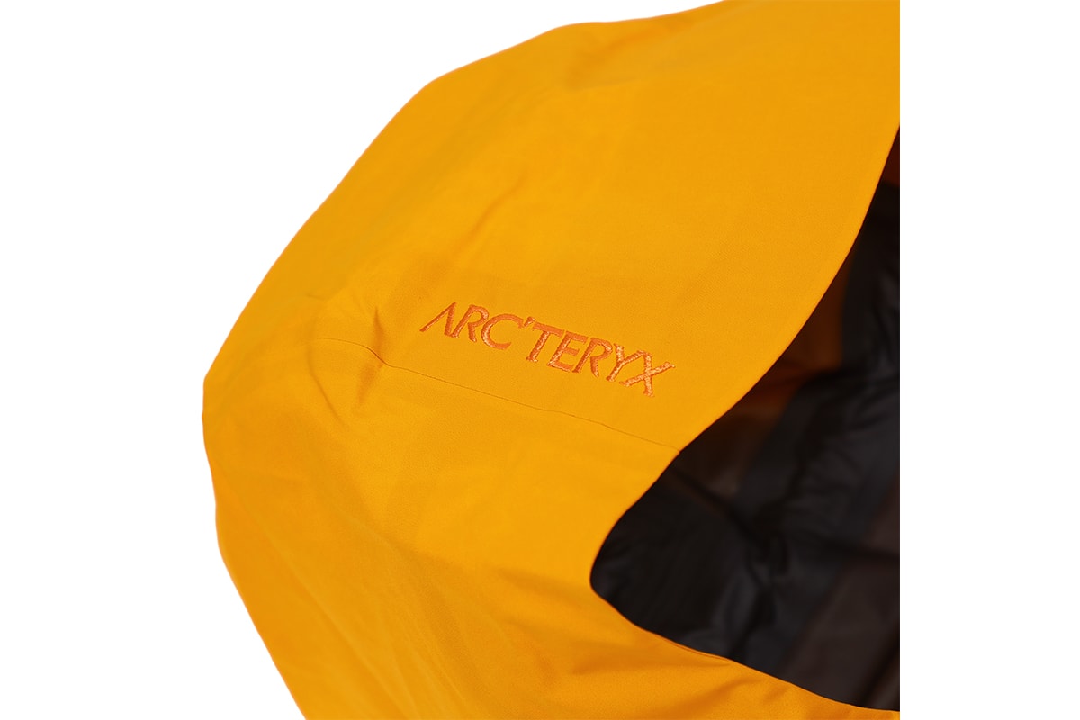 ビームスがアークテリクス Beta Jacketのエクスクルーシブカラーを発売 beams arcteryx beta jacket release info