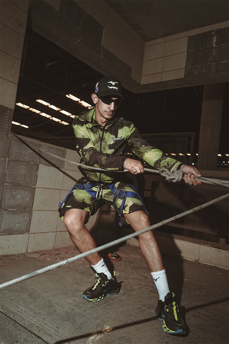 マルセイユ発のストリートブランド VRUNK と MIZUNO によるコラボモデル WAVE PROPHECY 13.2 VRUNK が登場 vrunk mizuno wave prophecy 13 2 vrunk release info