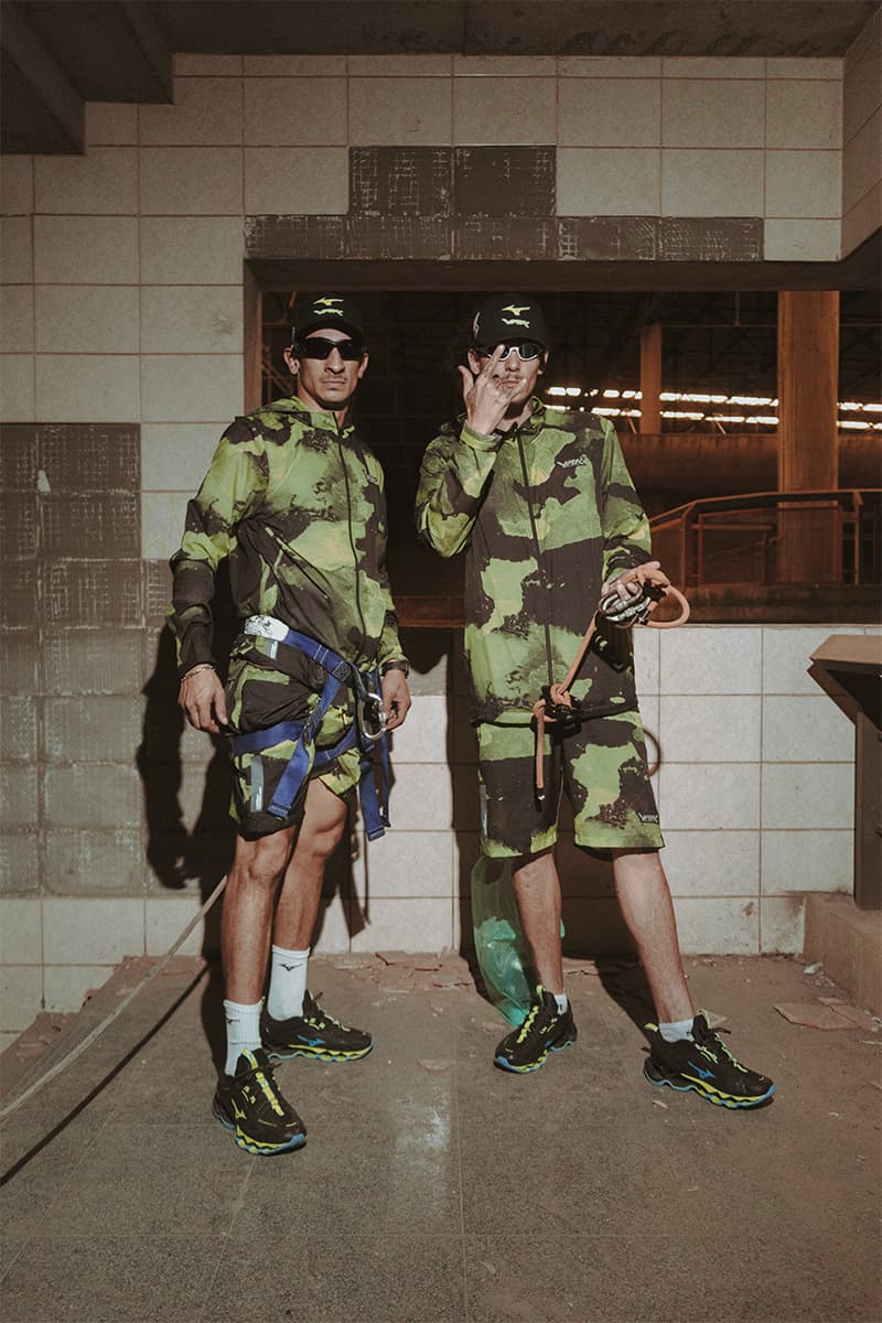 マルセイユ発のストリートブランド VRUNK と MIZUNO によるコラボモデル WAVE PROPHECY 13.2 VRUNK が登場 vrunk mizuno wave prophecy 13 2 vrunk release info