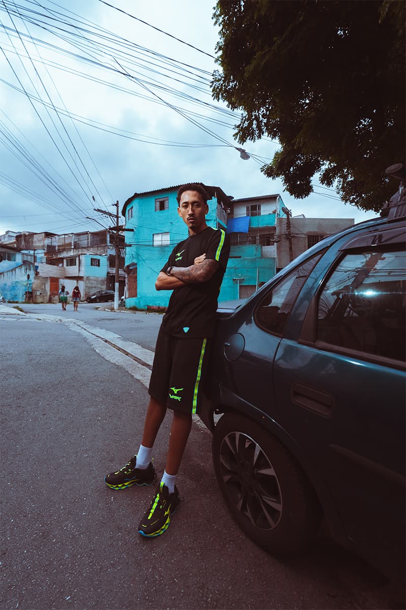 マルセイユ発のストリートブランド VRUNK と MIZUNO によるコラボモデル WAVE PROPHECY 13.2 VRUNK が登場 vrunk mizuno wave prophecy 13 2 vrunk release info