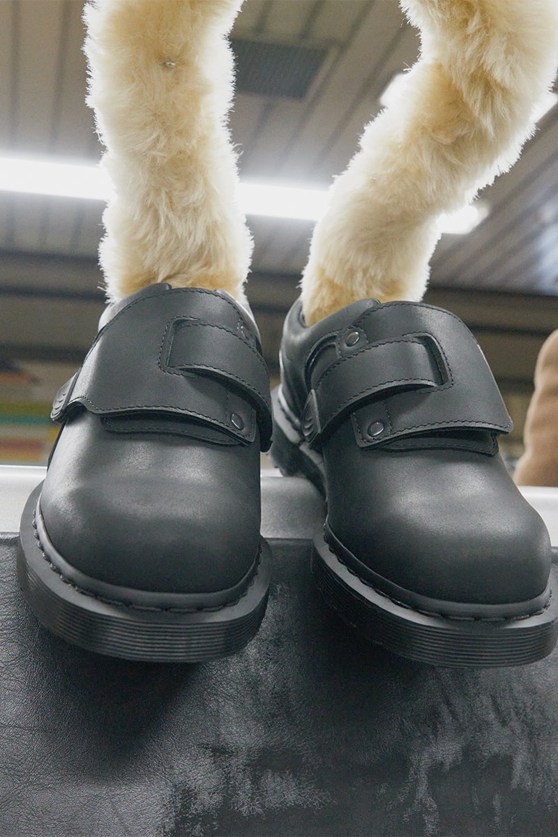 キコ・コスタディノフとドクターマーチンがタッグを組んだMade in England カプセルコレクションがリリース kiko kostadinov dr martens made in england release info