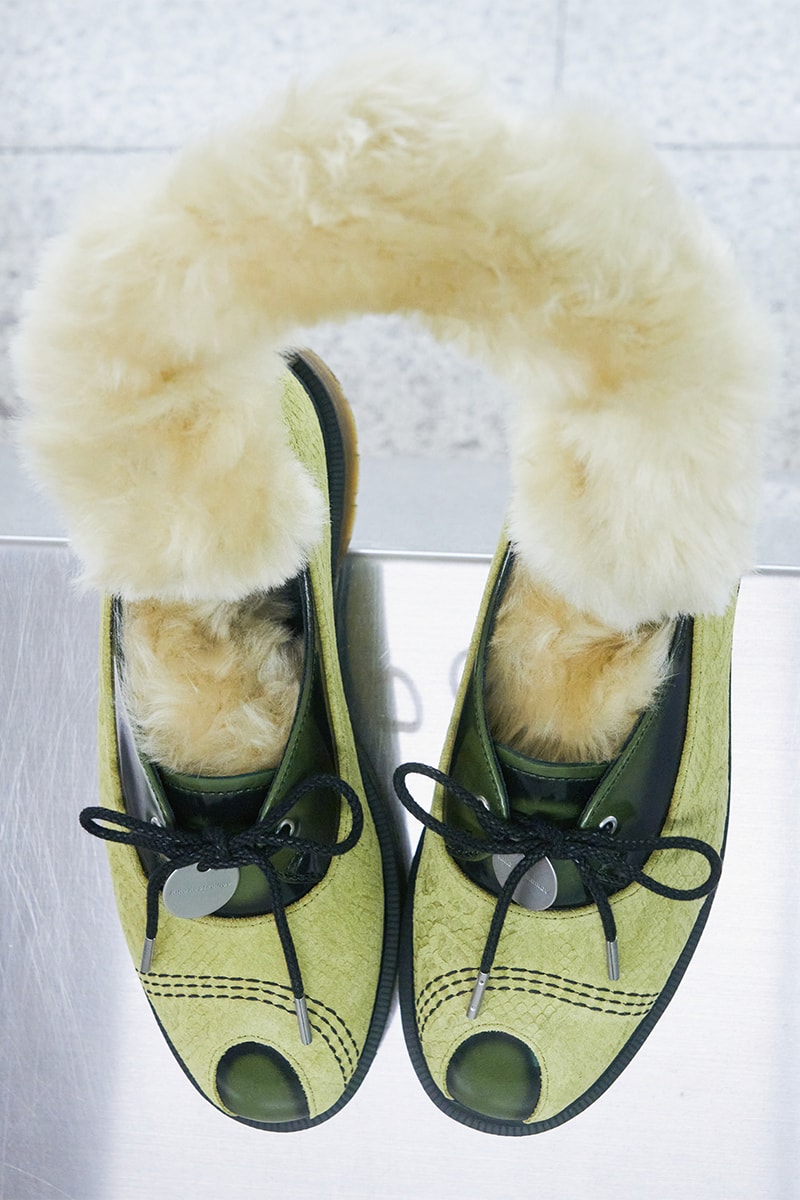 キコ・コスタディノフとドクターマーチンがタッグを組んだMade in England カプセルコレクションがリリース kiko kostadinov dr martens made in england release info