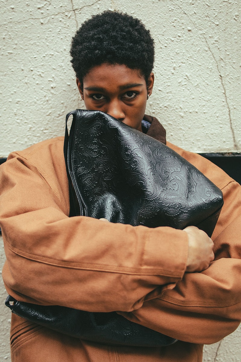 ケンフォード ファインシューズよりペイズリーレザーのショルダーバッグが発売 the kenford fineshoes embossed leather shoulder bag black paisley release info