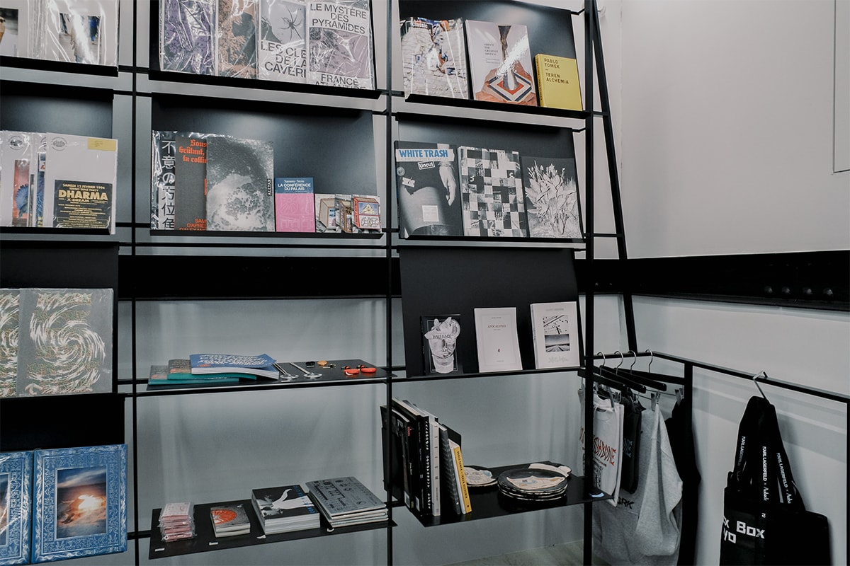 モノクロームの建築──千駄ヶ谷『BLACX BOX』を紐解く | Interviews blacx box sendagaya interviews