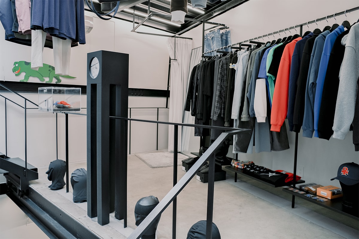 モノクロームの建築──千駄ヶ谷『BLACX BOX』を紐解く | Interviews blacx box sendagaya interviews