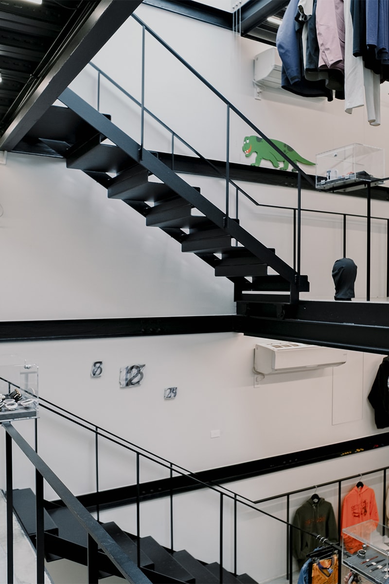 モノクロームの建築──千駄ヶ谷『BLACX BOX』を紐解く | Interviews blacx box sendagaya interviews