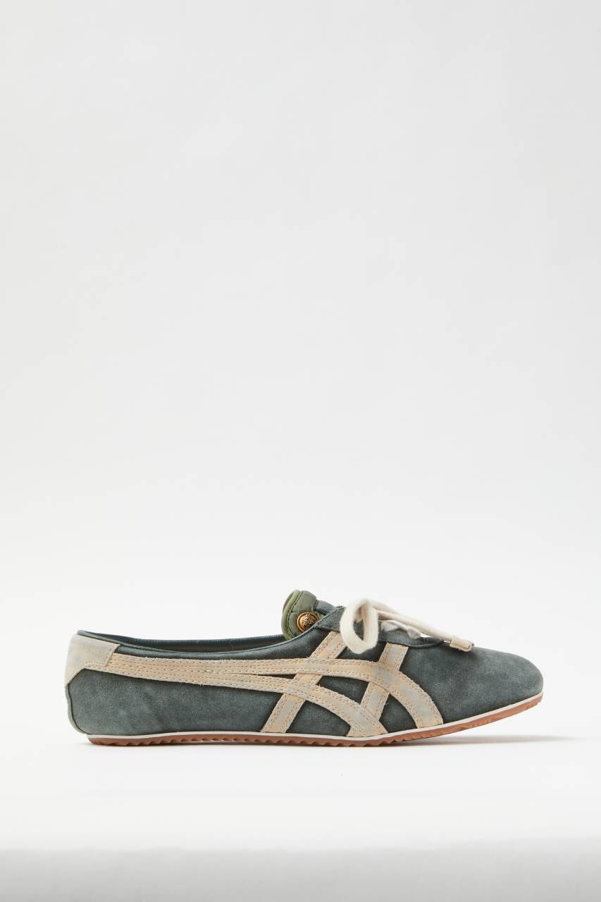 ヴェルサーチェとオニツカタイガーが異色の初共演 Versace Onitsuka Tiger collaboration info