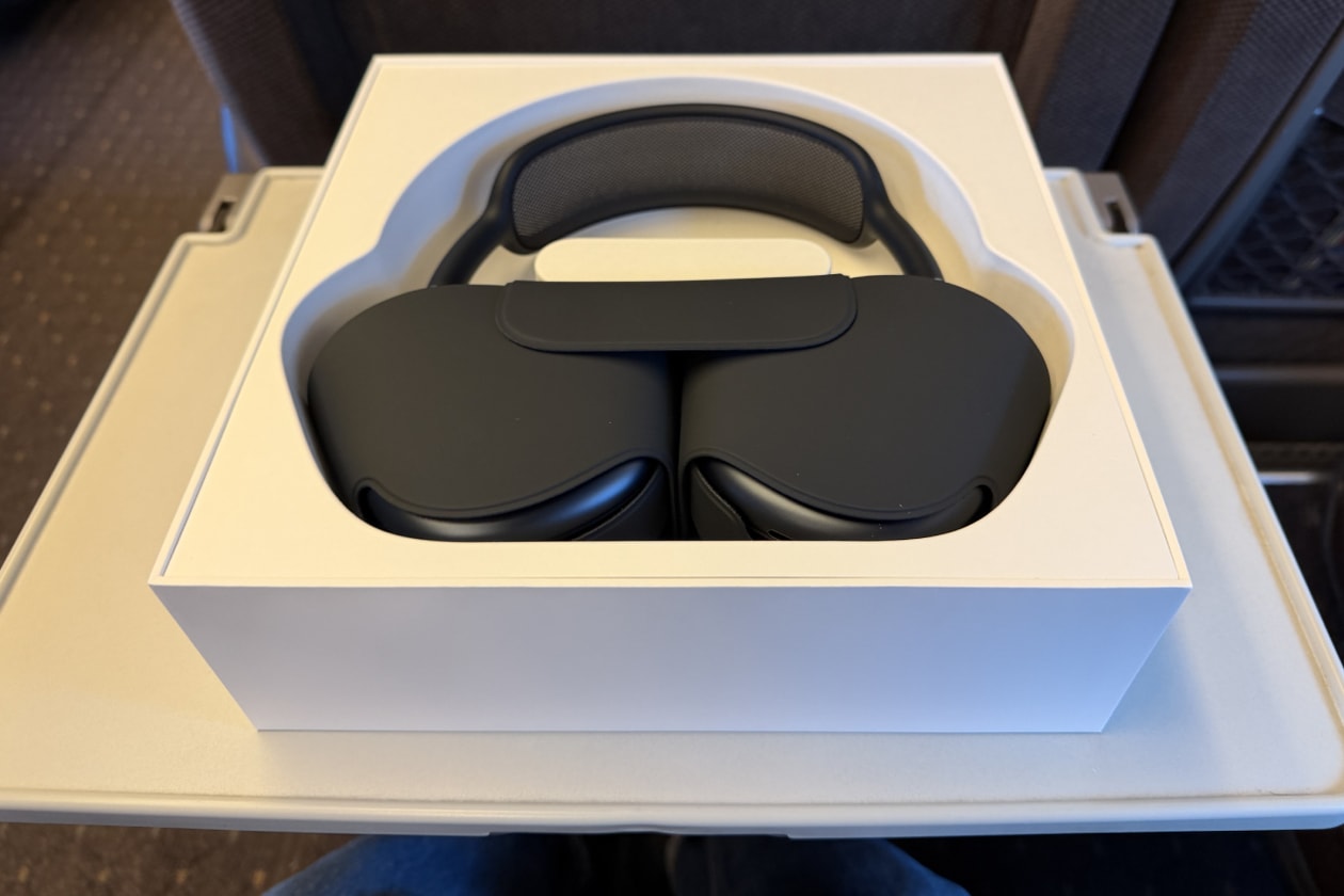 AirPods Max 2 を持って F1 観戦に行ってみた|鈴鹿で検証したノイズキャンセリングと音質