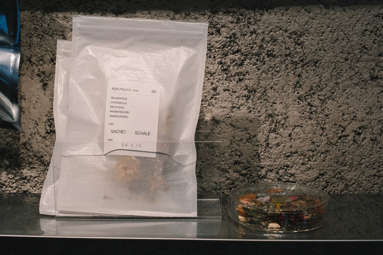 イーダブリューファーマシー #106  ──  エデンワークスとロッキーズ マッチャが差し出す感性の処方箋  | インタビュー EW.Pharmacy #106, Rocky’s Matcha, MEGUMI SHINOZAKI, Rocky Xu, Interviews