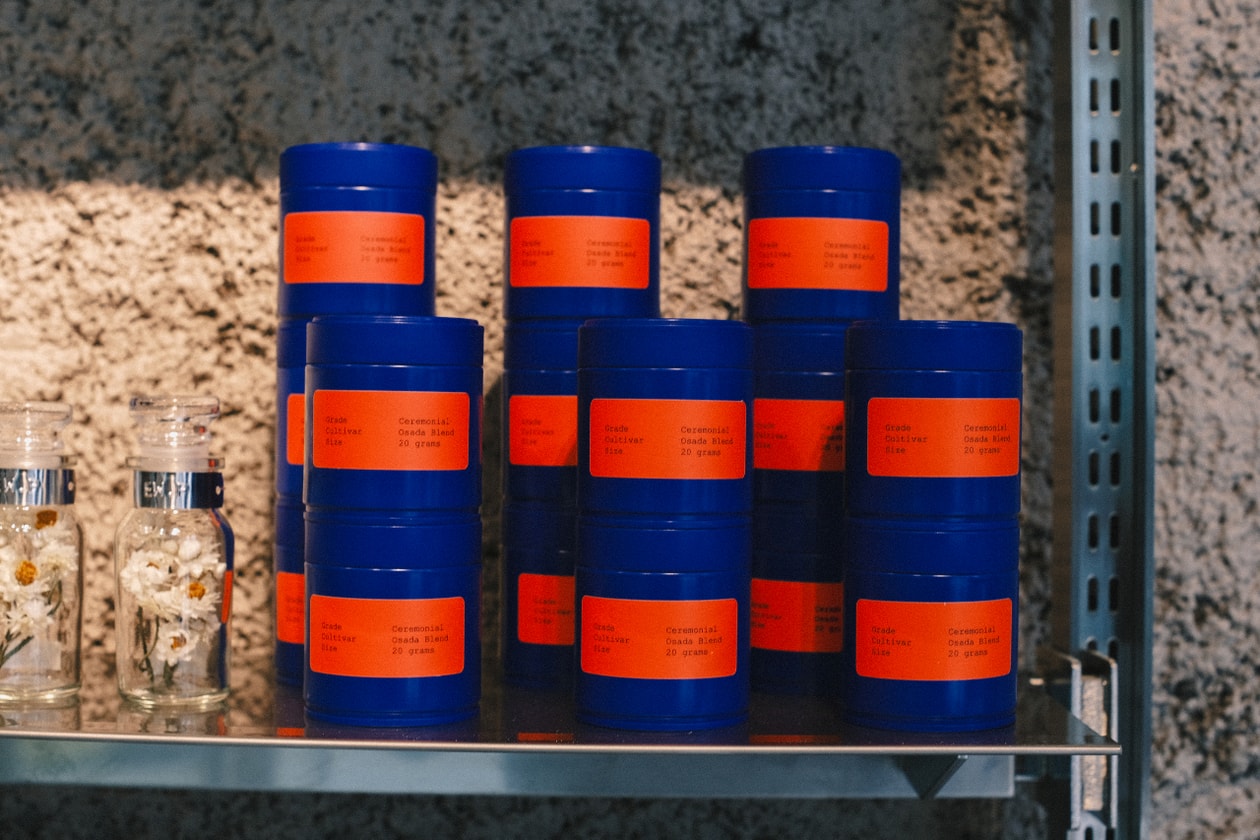 イーダブリューファーマシー #106 ── エデンワークスとロッキーズ マッチャが差し出す感性の処方箋 | インタビュー EW.Pharmacy #106, Rocky’s Matcha, MEGUMI SHINOZAKI, Rocky Xu, Interviews