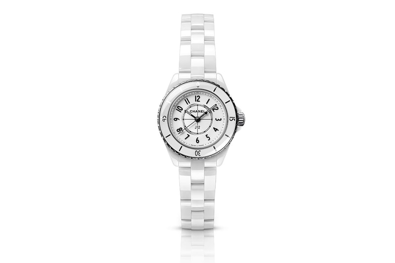 シャネルが新作ウォッチ J12 28MMを発表 chanel j12 28mm release info