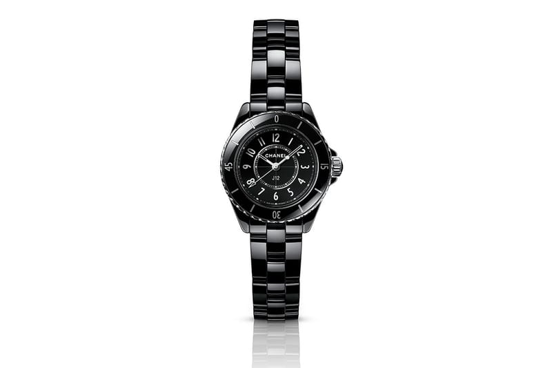 CHANEL が新作ウォッチ J12 28MM を発表
