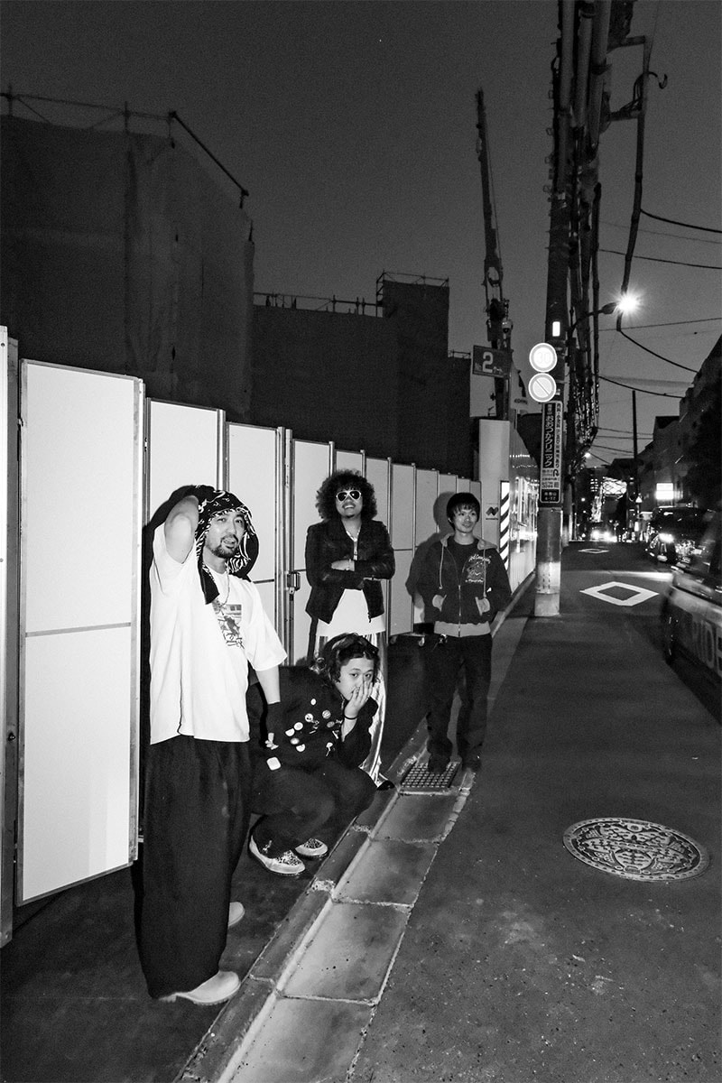 遅れてきた超新人類 ksr:3 が音楽業界を揺るがす確かな理由 ── 1stアルバム『DANCE LIKE NOBODY IS WATCHING YOU』リリース記念インタビュー ksr3 new release dance like nobody watching you interviews