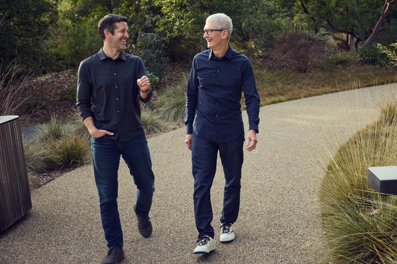 Apple が CEO 交代を発表 ティム・クック退任 後任はジョン・ターナス　John Ternus Tim Cook