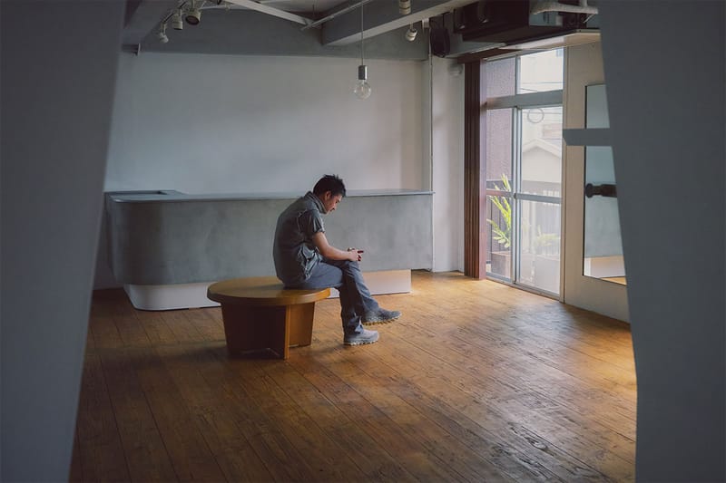 nonnative デザイナー 藤井隆行が提案する日常と旅を繋ぐシームレスな在り方 ── nonnative x MIZUNO 第2章 | Interviews