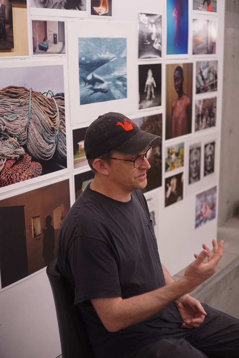 伝説のフォトプラットフォーム タイニーヴァイセズが『アーバンリサーチ 京都』へ ── ティム・バーバーが20年のアーカイブを再編集 tinyvices urban research tim barber interviews