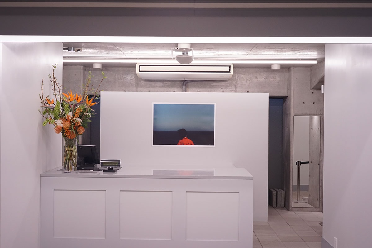 伝説のフォトプラットフォーム タイニーヴァイセズが『アーバンリサーチ 京都』へ ── ティム・バーバーが20年のアーカイブを再編集 tinyvices urban research tim barber interviews