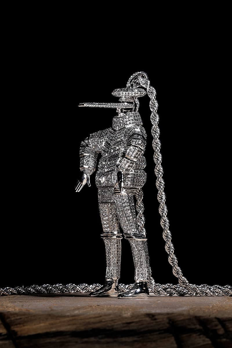 小畑多丘 × COREJEWELS が“身につける彫刻”を発表｜ダイヤ約13ctの限定2点ネックレス