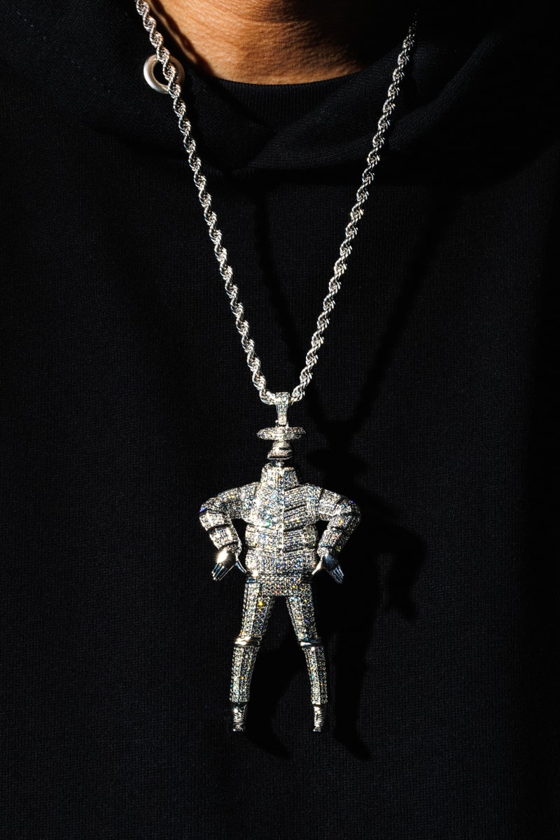 小畑多丘 × COREJEWELS が“身につける彫刻”を発表｜ダイヤ約13ctの限定2点ネックレス