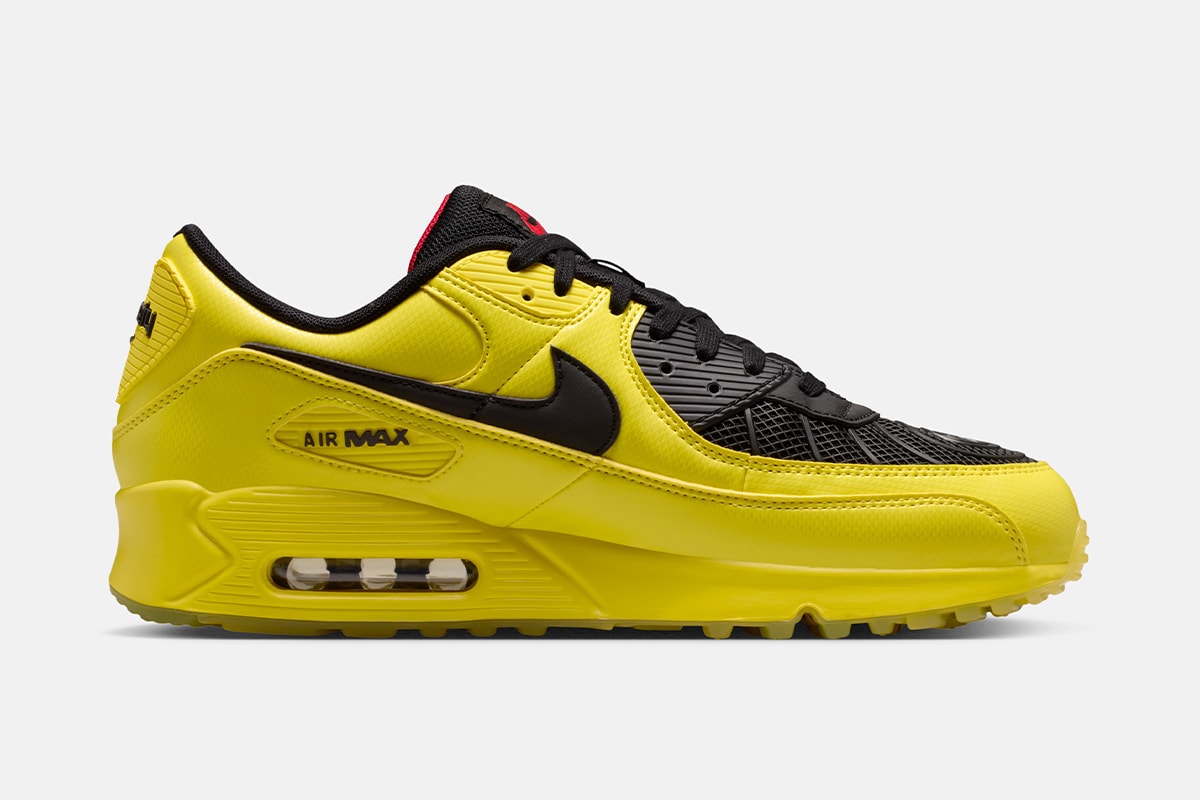 ナイキが伝説的フットボールシューズを再構築した“Mad 90 Pack”を発表 nike mad 90 pack release info