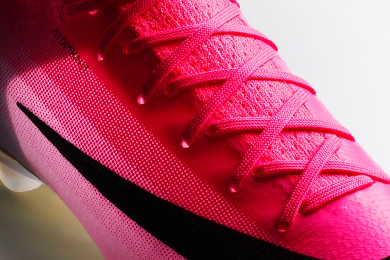 ナイキが新作サッカースパイク マーキュリアル ヴェイパー 17 & スーパーフライ 11 を発表 Nike Mercurial Vapor 17 and Mercurial Superfly 11 release info