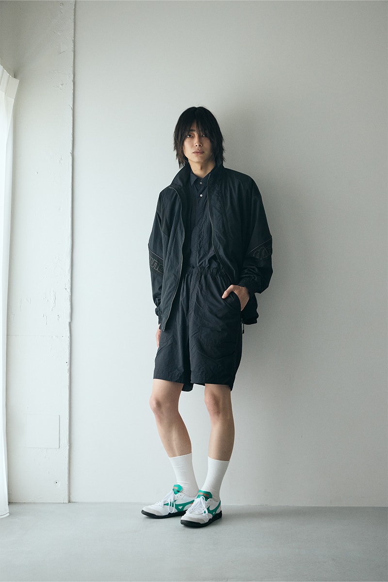 ミズノがMORELIA LSの限定カラーとトラックブルゾンを発売 mizuno morelia ls prism white pack 90s football culture ispire bruzon release info