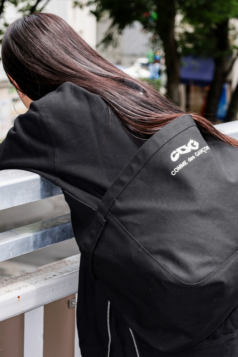 CDG から新作ポストマンバッグとスウェットシャツが到着 CDG POSTMAN BAG CLASSIC CREW NECK SWEAT with ZIP