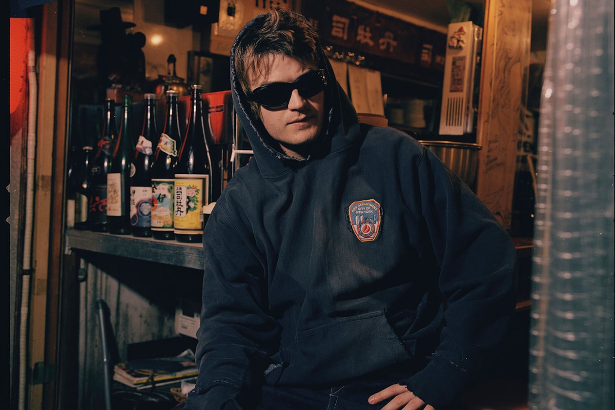 ジョー・キーリーがジョーとして語るアナログとデジタルの境界線  joe keery djo interviews
