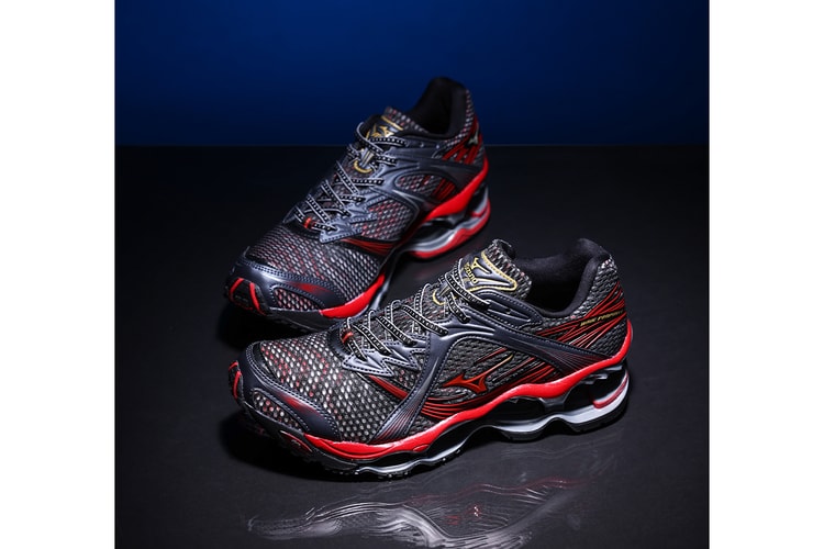 MIZUNO が名作 WAVE PROPHECY 1 を復刻 ── 革新的ソールユニットを備えたフラッグシップモデルが2026年仕様で再登場