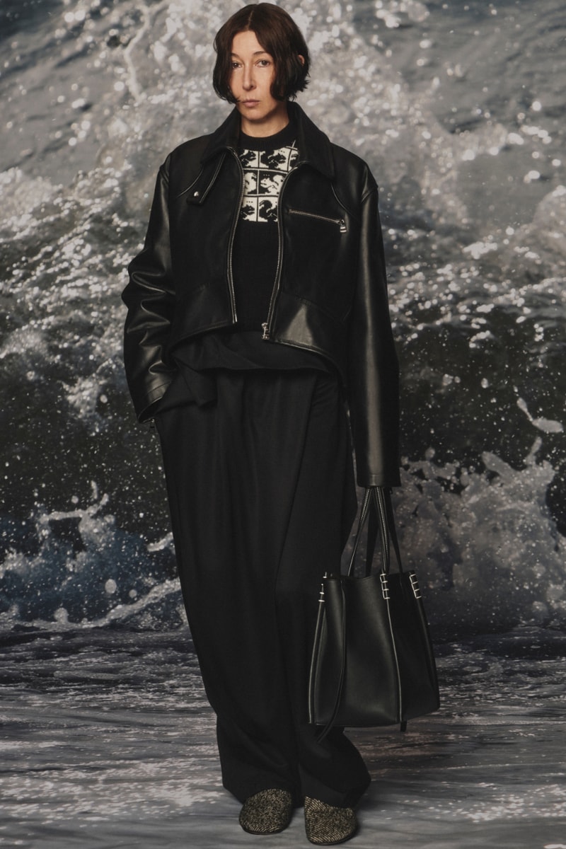 ジェイダブリューアンダーソン2027年の春夏コレクションをリリース jw anderson ss27 collection campaign jonathan anderson info