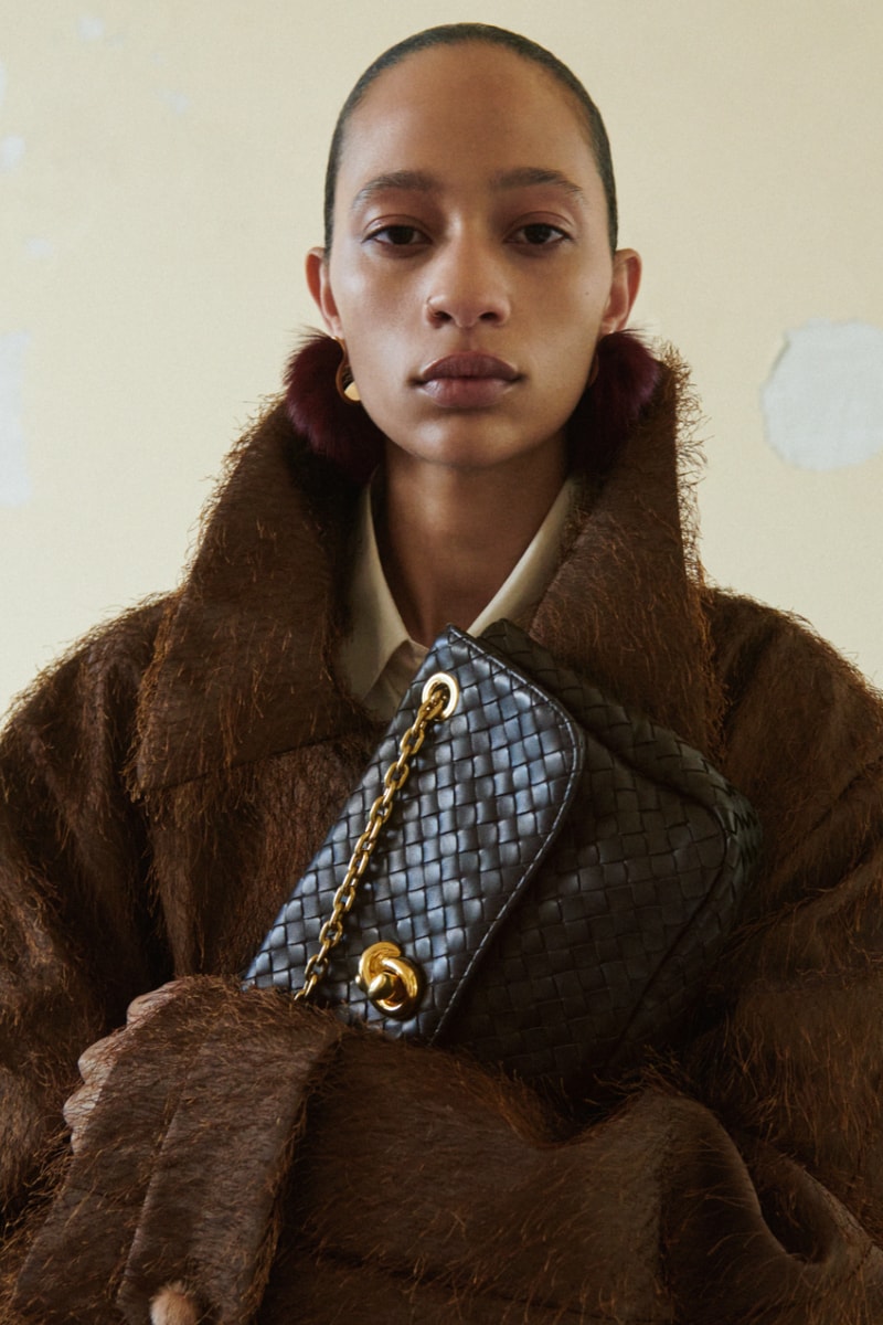 ボッテガ･ヴェネタが新たなポートレートシリーズのイル・ミオを発表した bottega veneta bags il mio campaign leather intrecciato info
