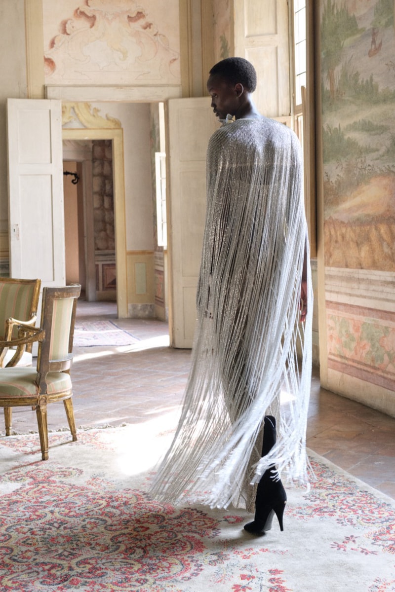 ヴァレンティノ 2027年クルーズ コレクション valentino 2027 cruise collection lookbooks