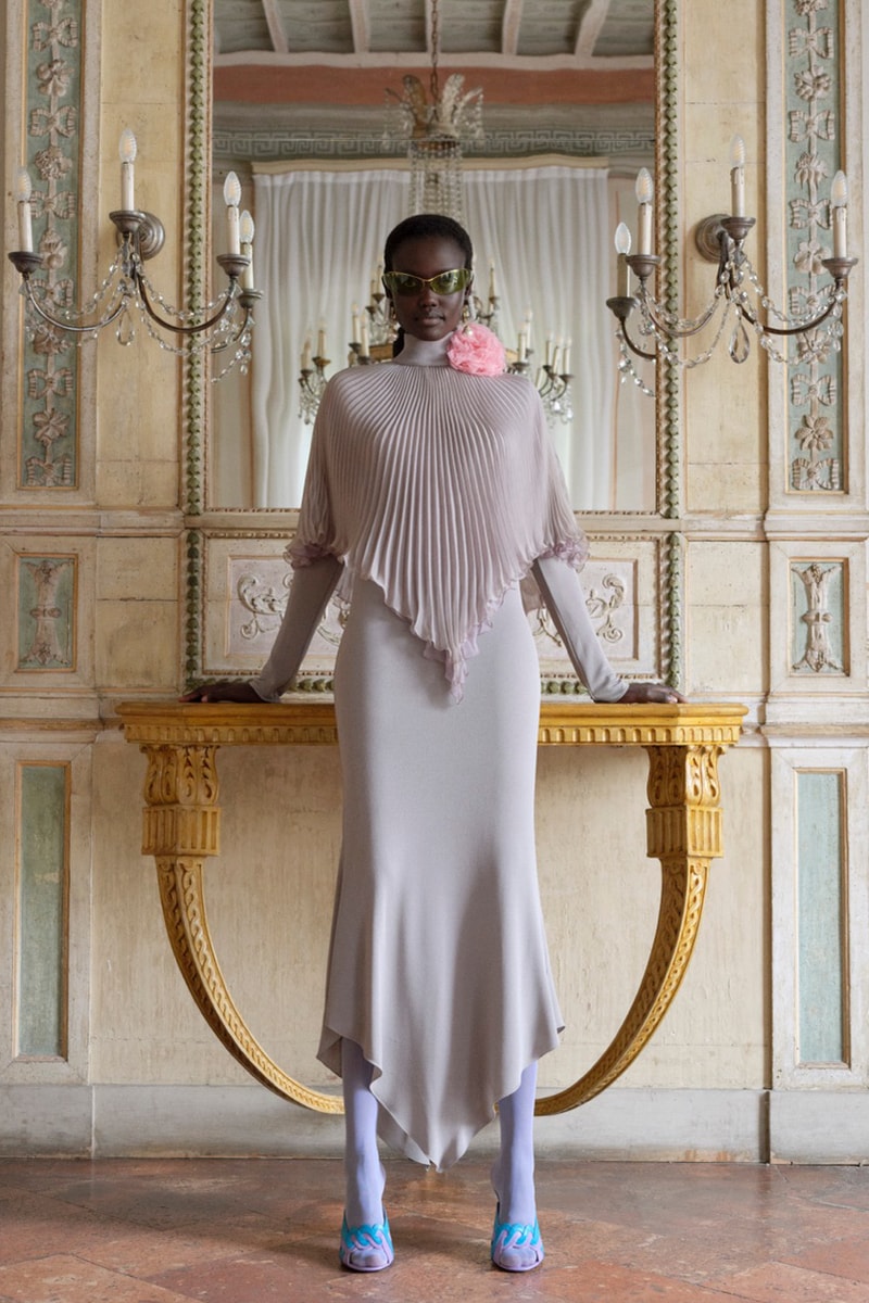 ヴァレンティノ 2027年クルーズ コレクション valentino 2027 cruise collection lookbooks