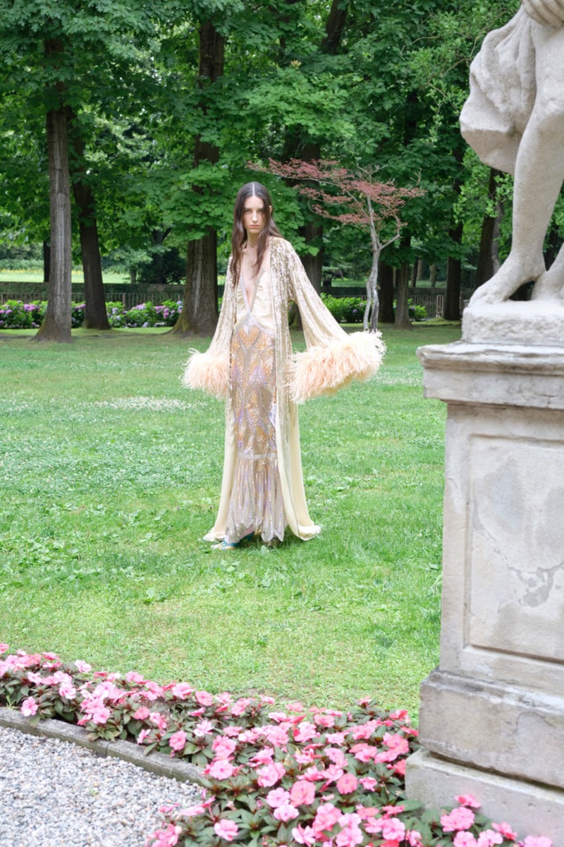 ヴァレンティノ 2027年クルーズ コレクション valentino 2027 cruise collection lookbooks