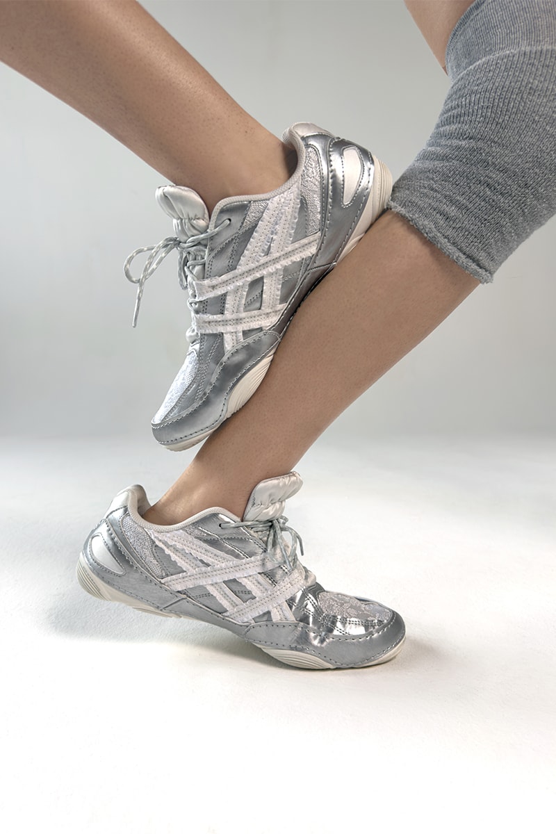 アシックススポーツスタイルとエンプティビヘイビアによる新作コラボモデルが登場 asics sportstyle empty behavior new collabo model hypersync release info
